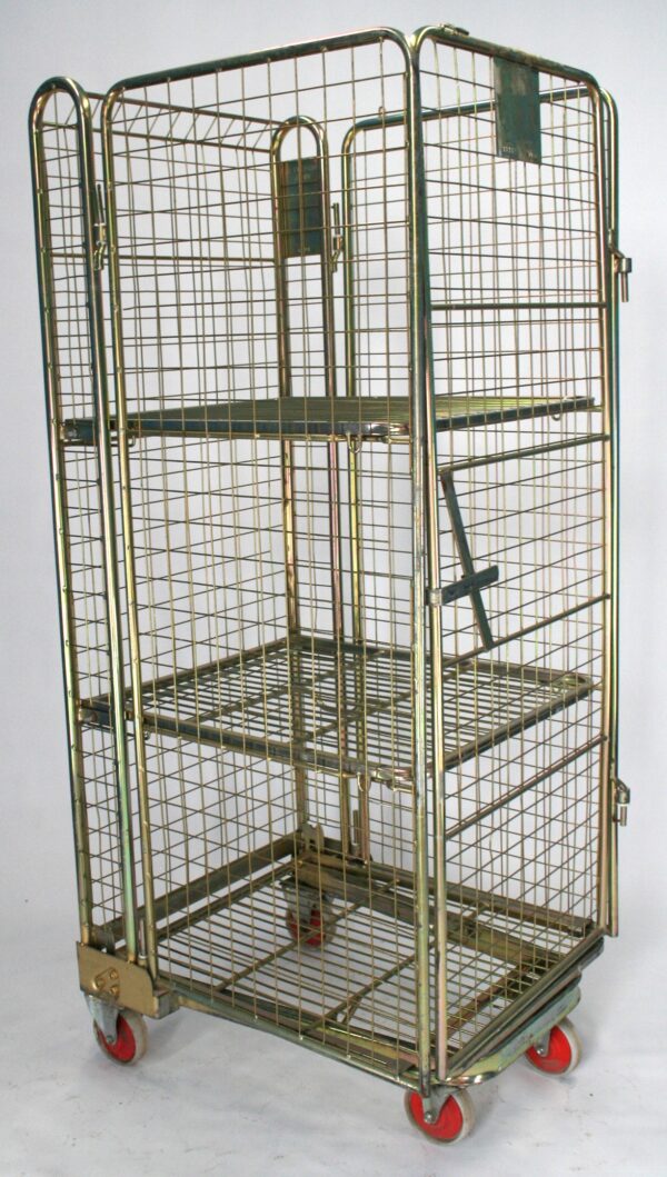 4 Sided mesh Cage with 2 internal fold away shelves